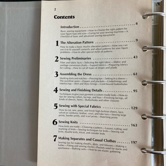 VTG Better Homes & Gardens Sewing Book - Picture 5 of 6